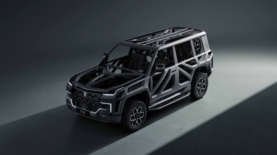 成都273仰望U8硬派越野的科技魅力，国能汽车对传统燃油车市场的冲击